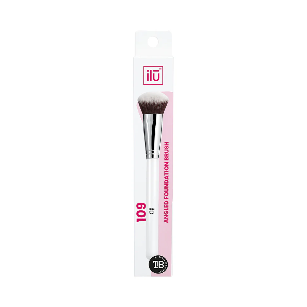 Ilū Make Up Angled Foundation Brush 109 - pennello angolato per fondotinta - Image 4