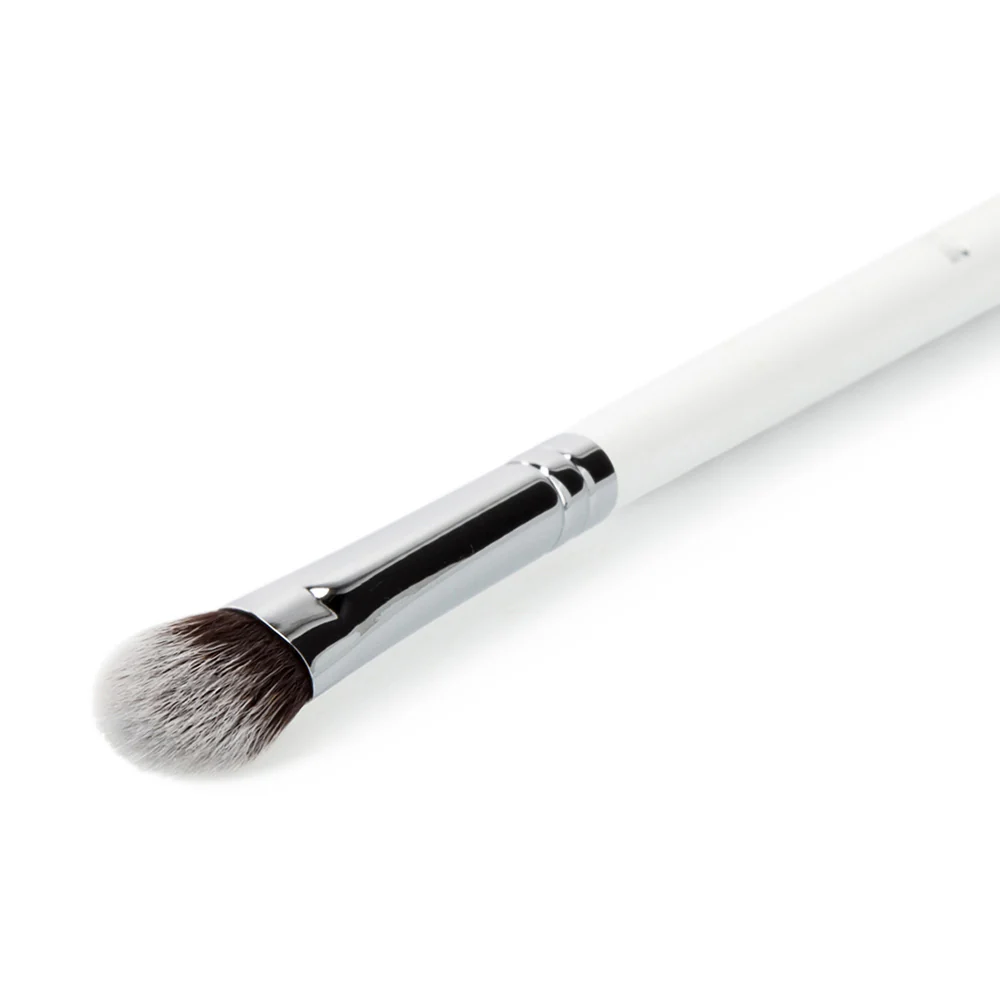 Ilū Make Up Large Eyeshadow Brush 409 - pennello ampio da ombretto - Image 2