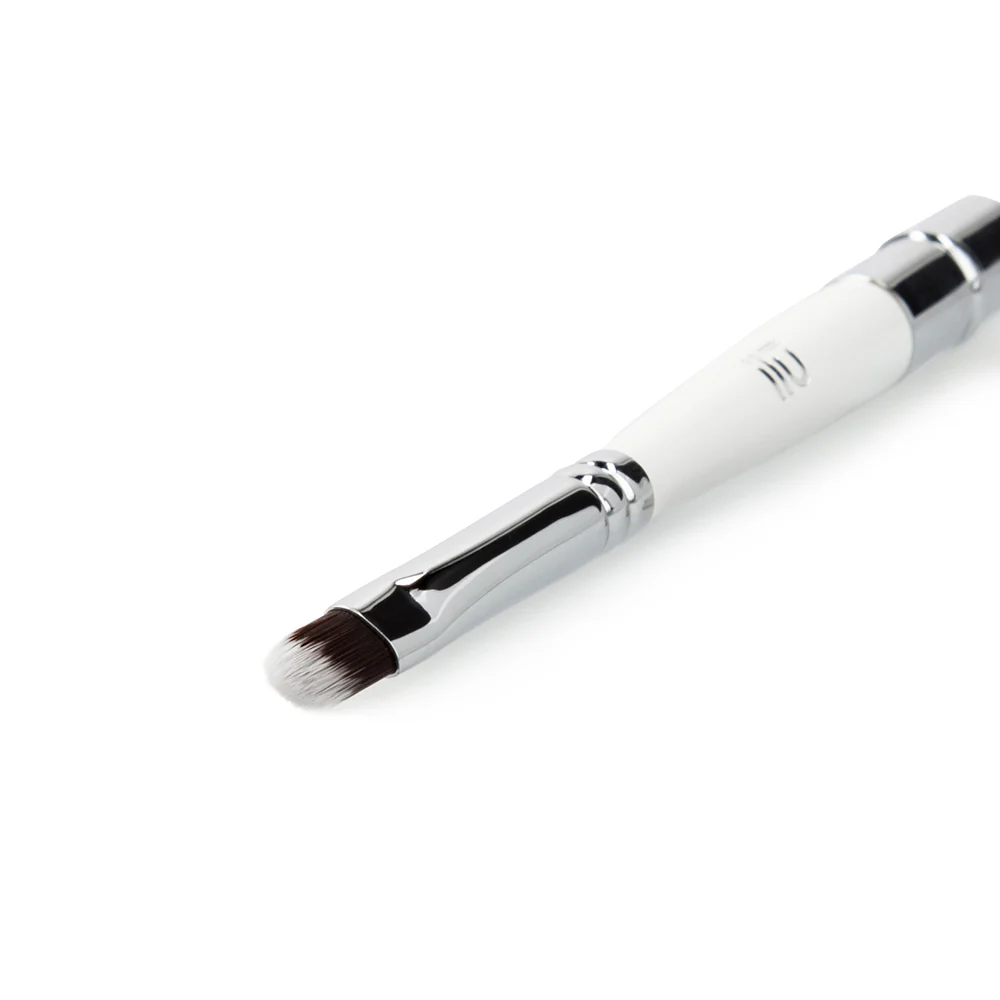 Ilū Make Up Lip Brush 521 - pennello labbra - Image 2