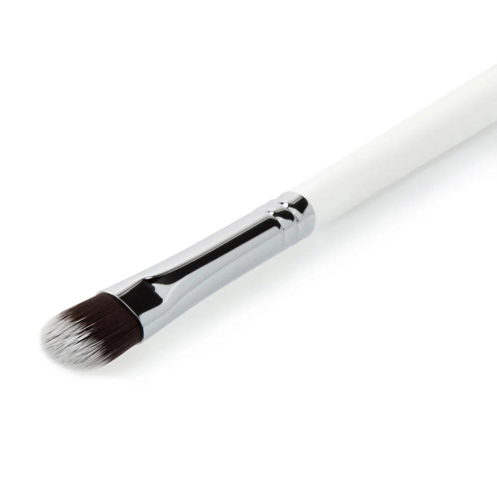 Ilū Make Up Precision Concealer Brush 121 - pennello di precisione da correttore - Image 2