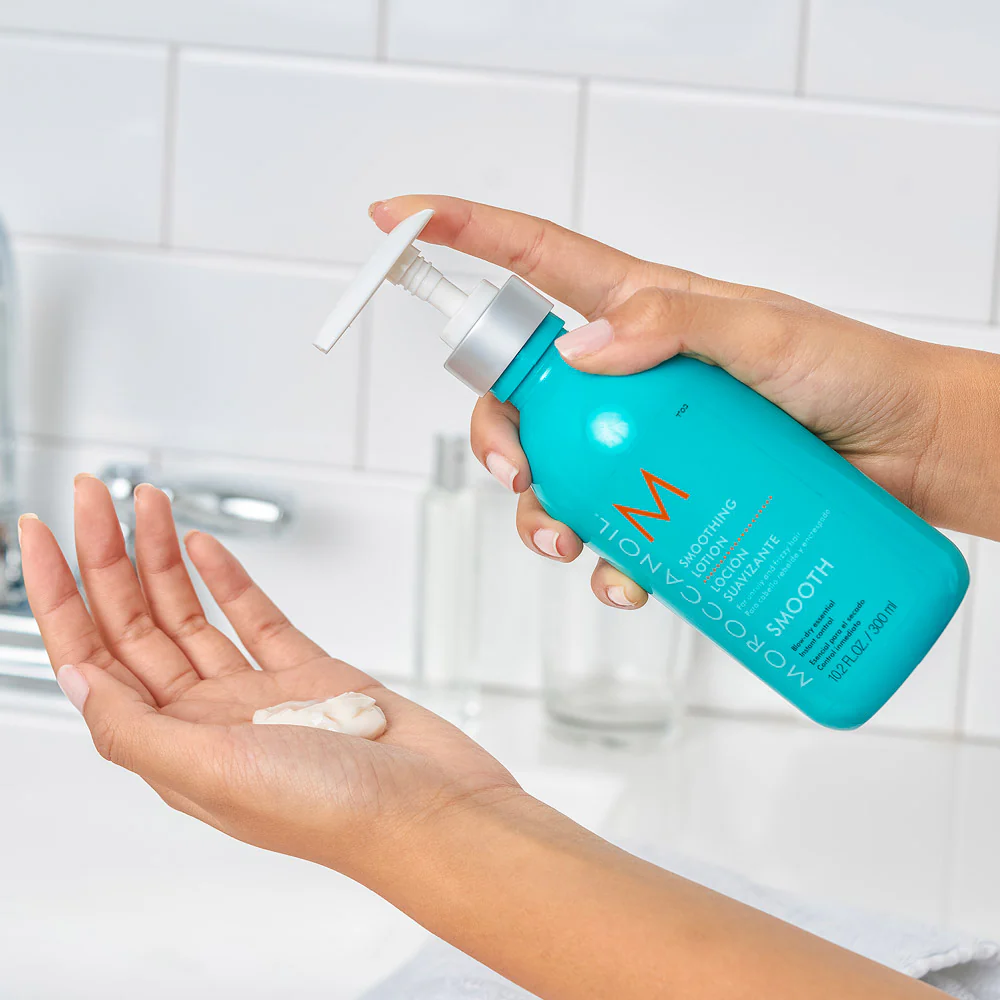 Moroccanoil Frizz Control Smoothing Lotion 300ml - crema anticrespo lisciante - Image 4
