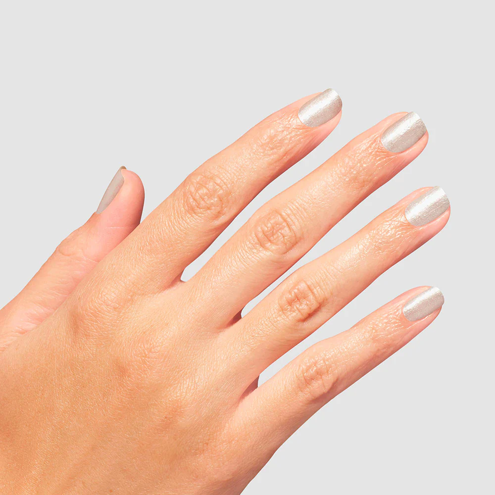 OPI Nail Lacquer I'm Dreaming Spring 2025 Hands in the Clouds  15ml  - smalto - Image 2