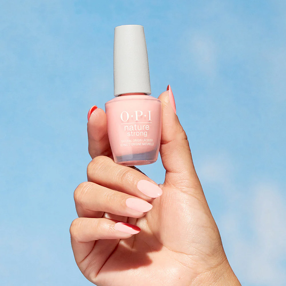 OPI Nature Strong NAT 003 Let Nature Take Its Quartz 15ml - smalto vegano - Image 4