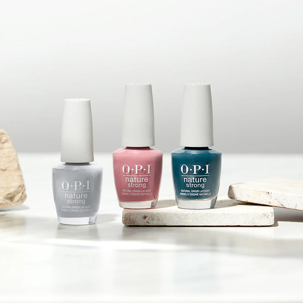OPI Nature Strong NAT018 All Heal Queen Mother Earth 15ml - smalto vegano - Image 5