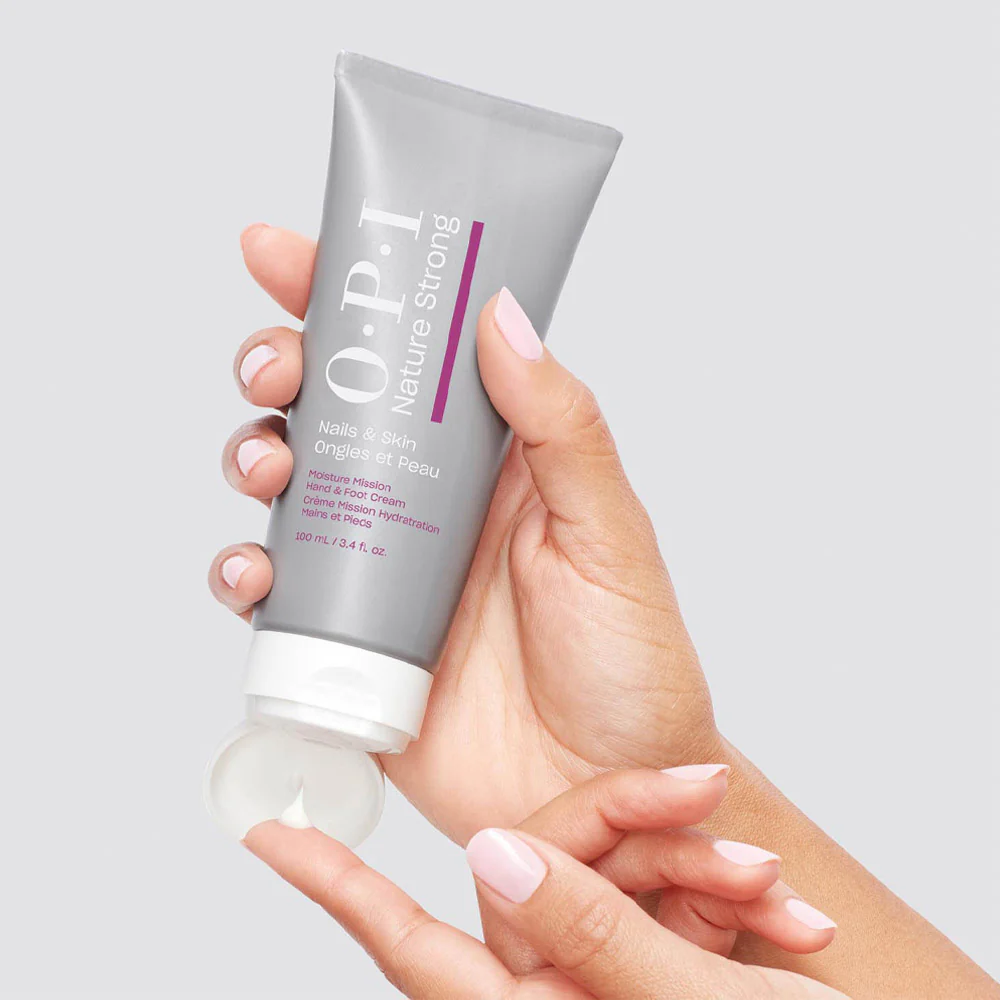 OPI Nature Strong Skincare Moisture Hand & Foot Cream 100ml - crema idratante mani e piedi - Image 2