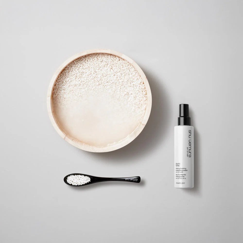 Shu Uemura Izumi Tonic Strenghtening Energizing Water  150ml - acqua spray fortificante ed energizzante - Image 2